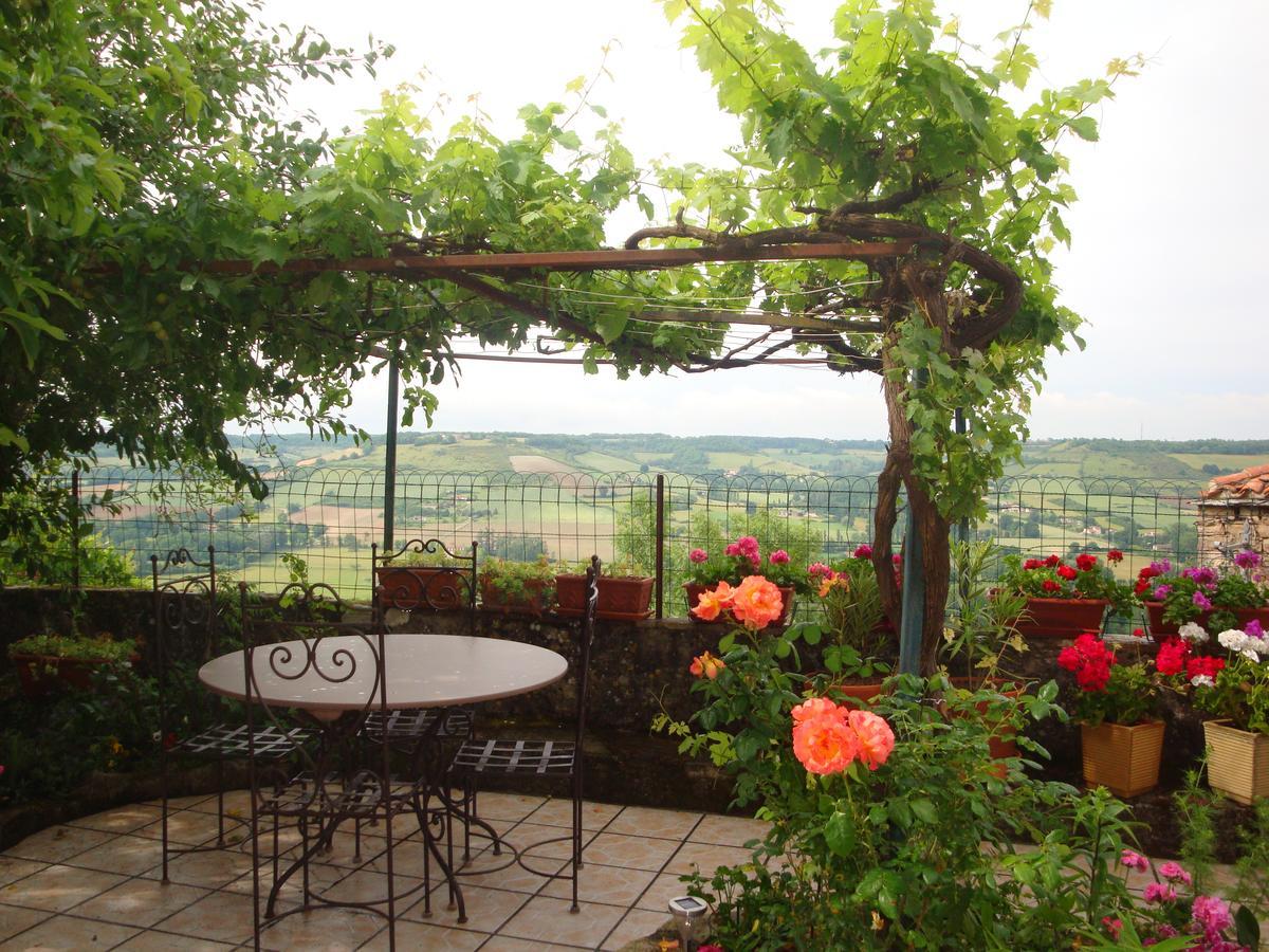 D'Ici Et D'Ailleurs Bed & Breakfast Cordes-sur-Ciel Exterior foto